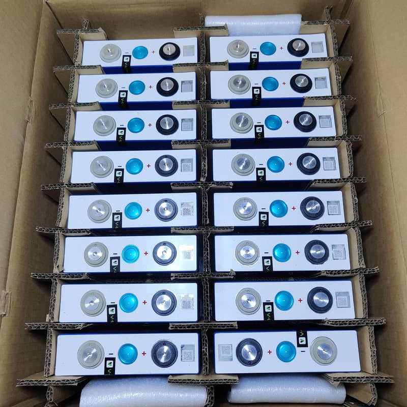 Eve Power Cell lithium ion phosphate 0