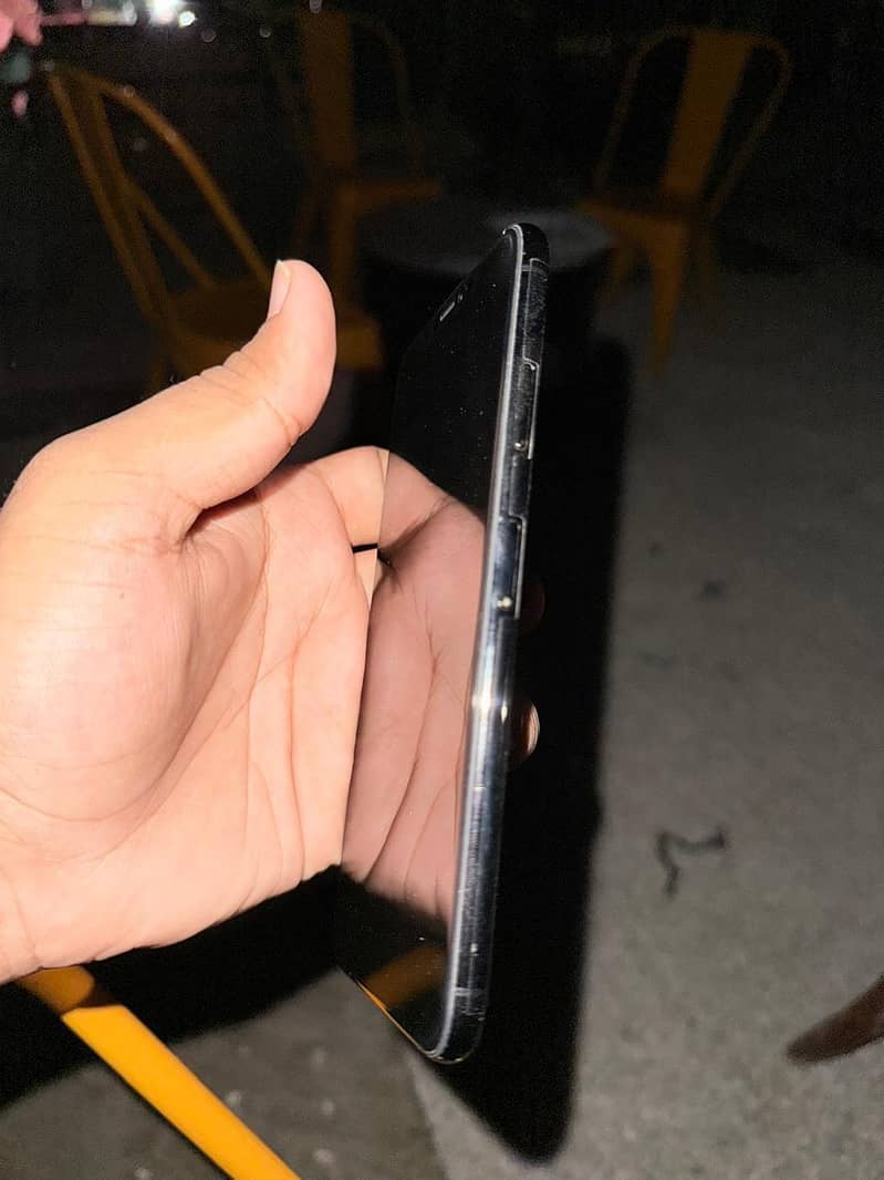 Iphone Xs Max 4