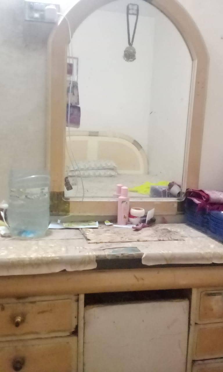 dressing table/ singhaar 1