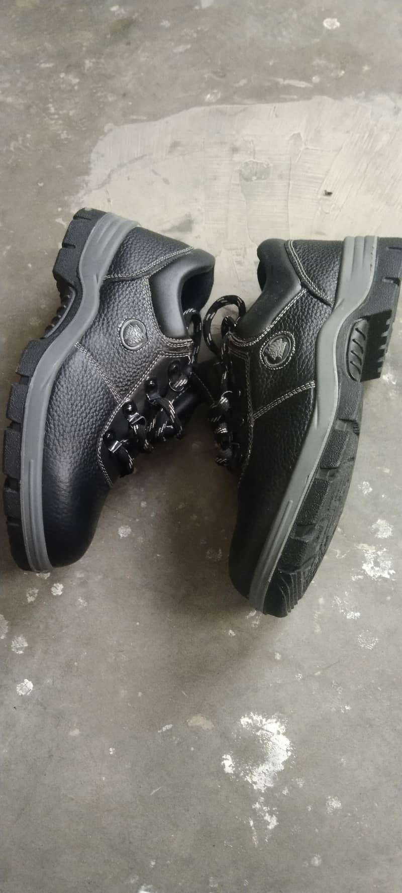 Bata Shose 9 Number size 2