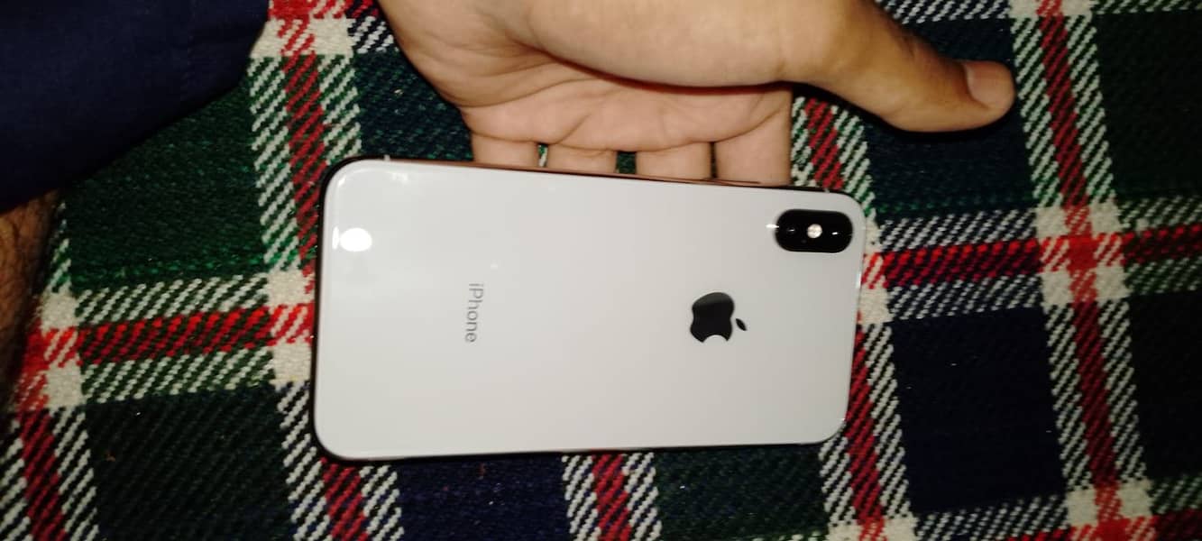 Iphone x pta approved 10/10 condition all jenioun 1