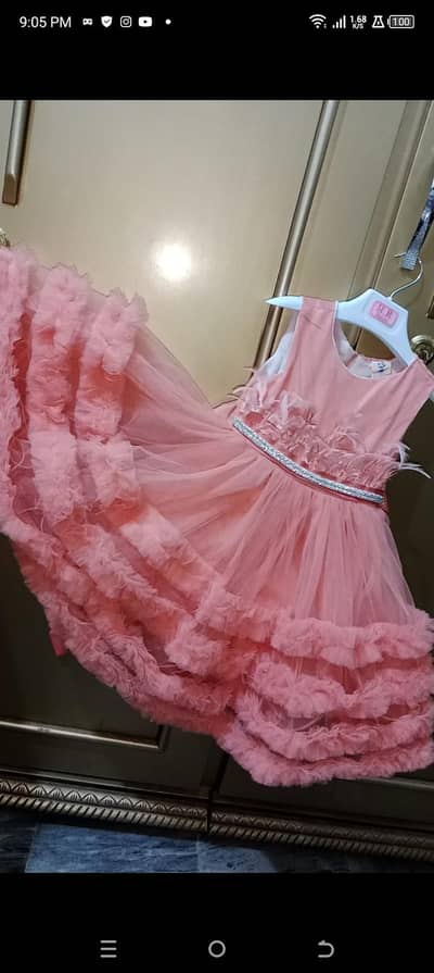 kids b. day frock in peach color