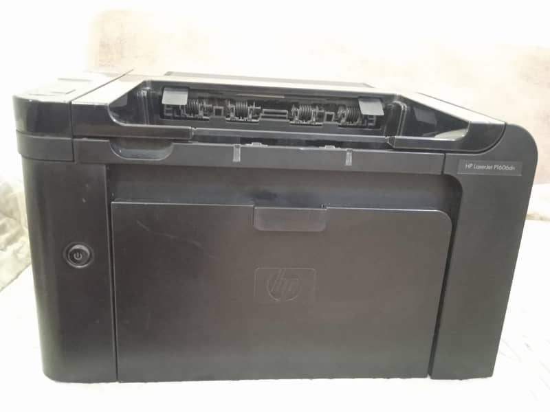 HP Laserjet P1606dn 2