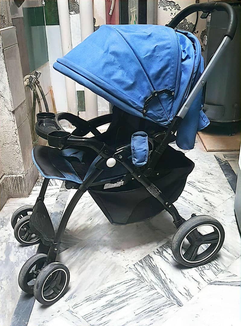 Baby Pram 0