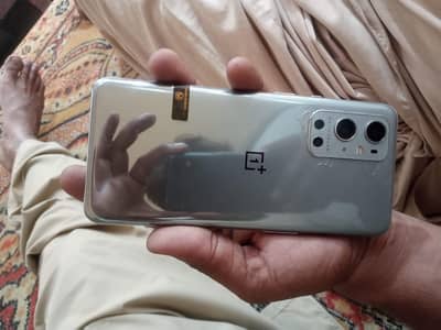 OnePlus 9 pro 12 GB + 12.265gb