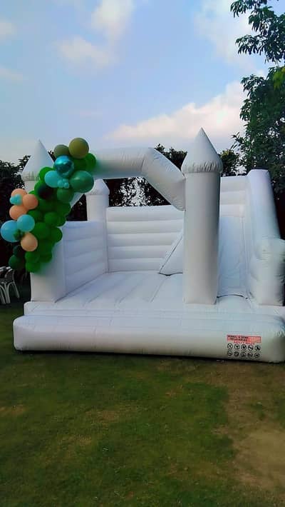 jumping castle 4 rent