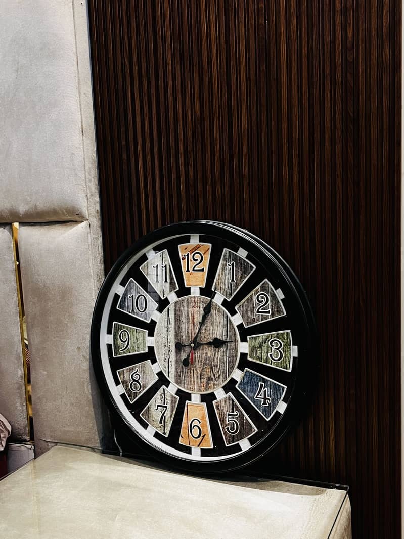 Wall clock 1
