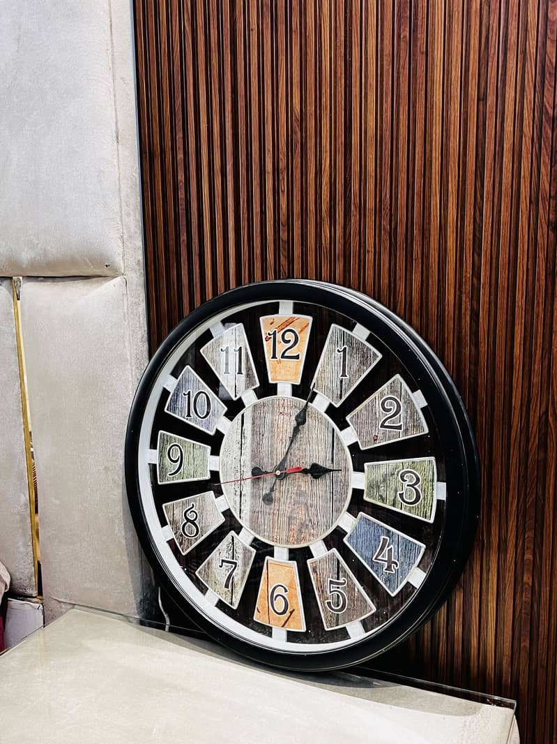 Wall clock 3