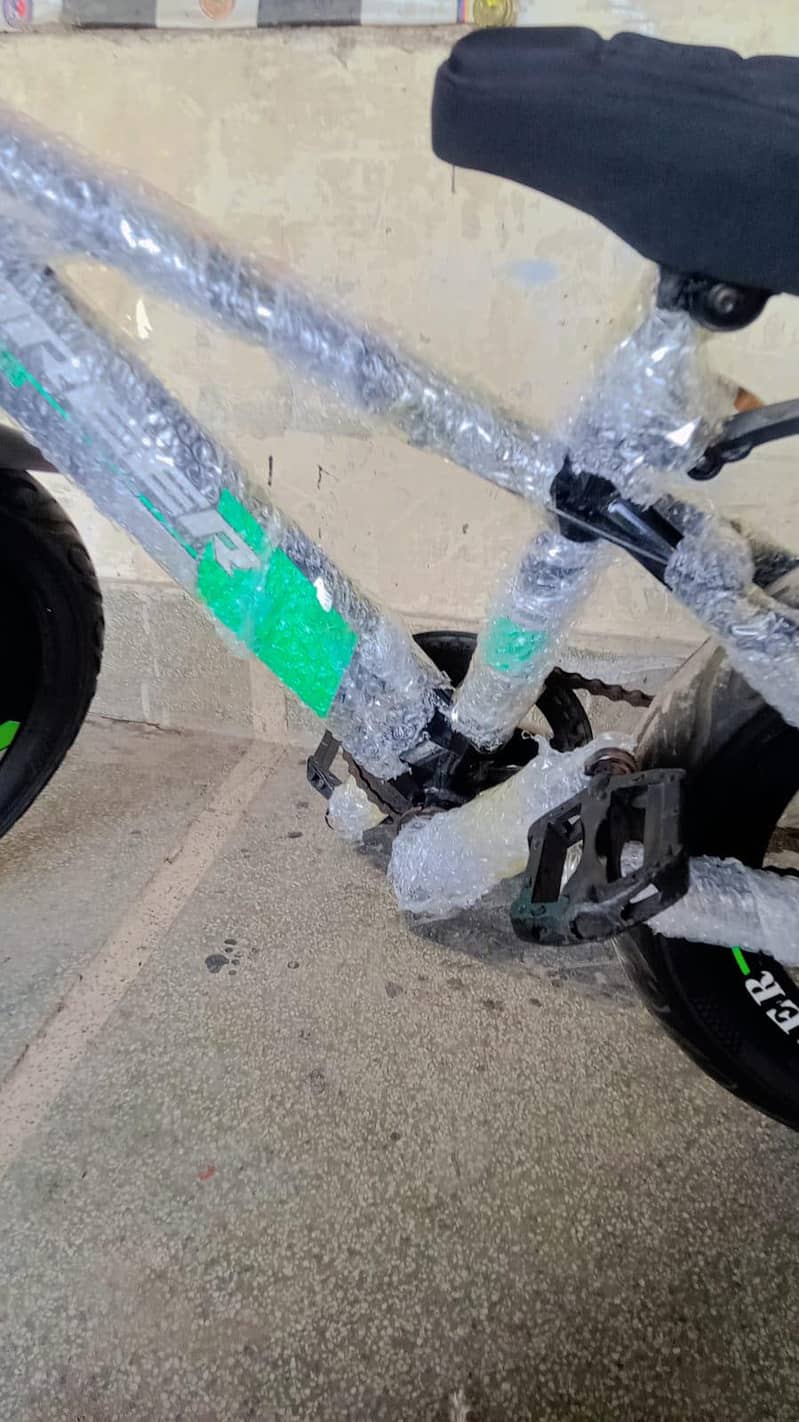 10/10 Condition Imported Cycle 2