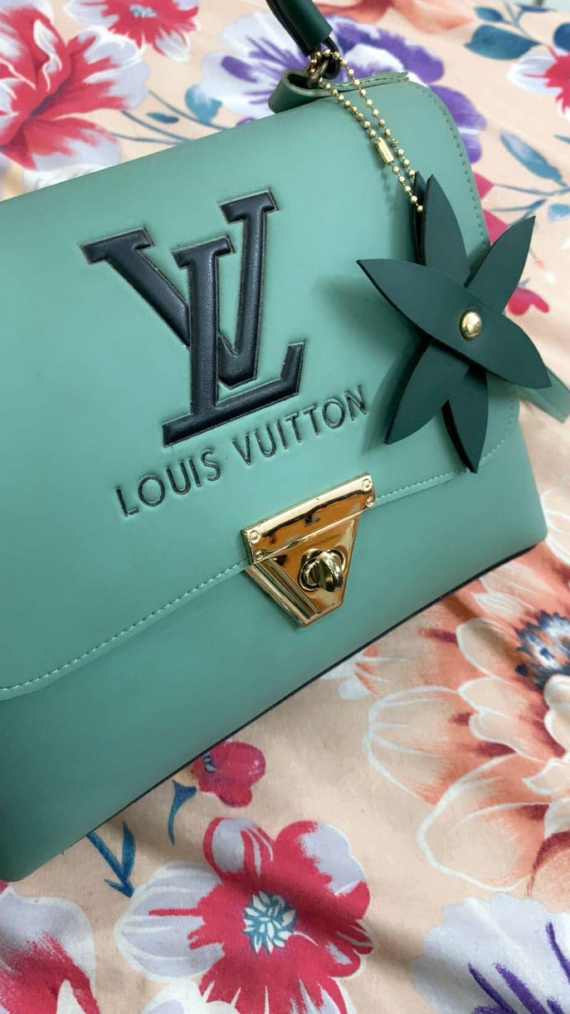 stylish handbag 1
