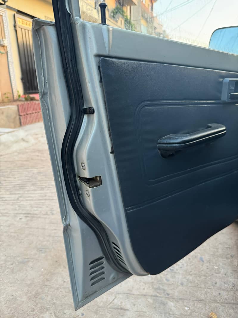 Suzuki Mehran VX 3