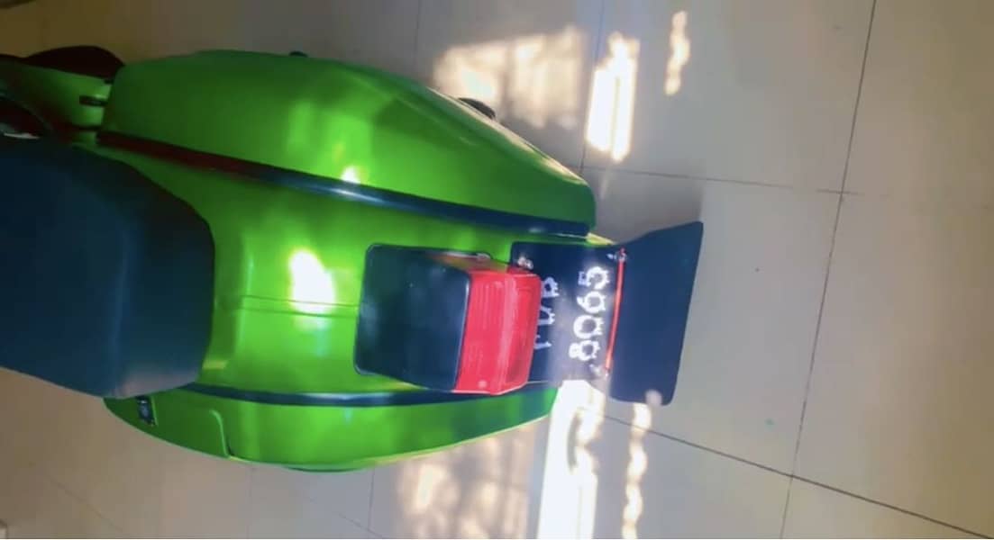 Scooter 1976 model 3