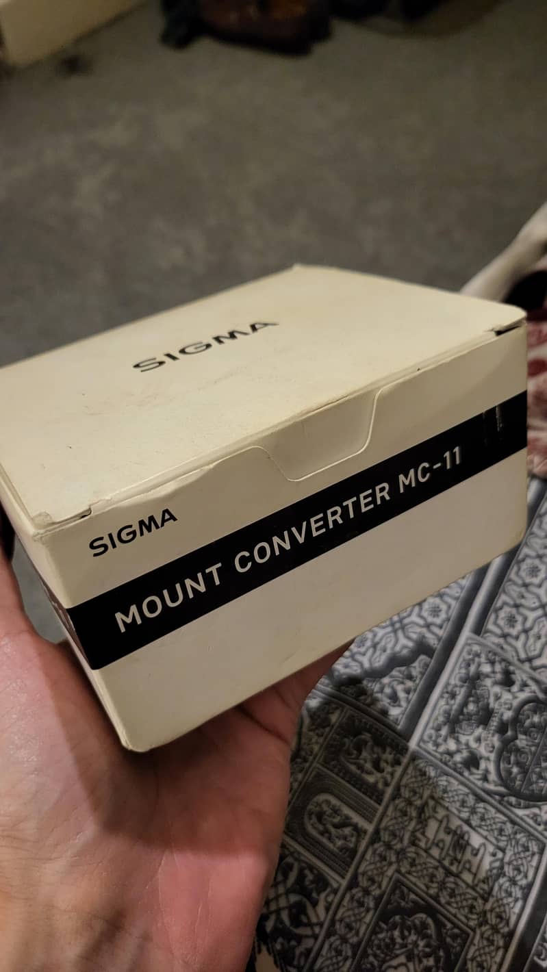 Sigma MC11 E-Mount Converter 0
