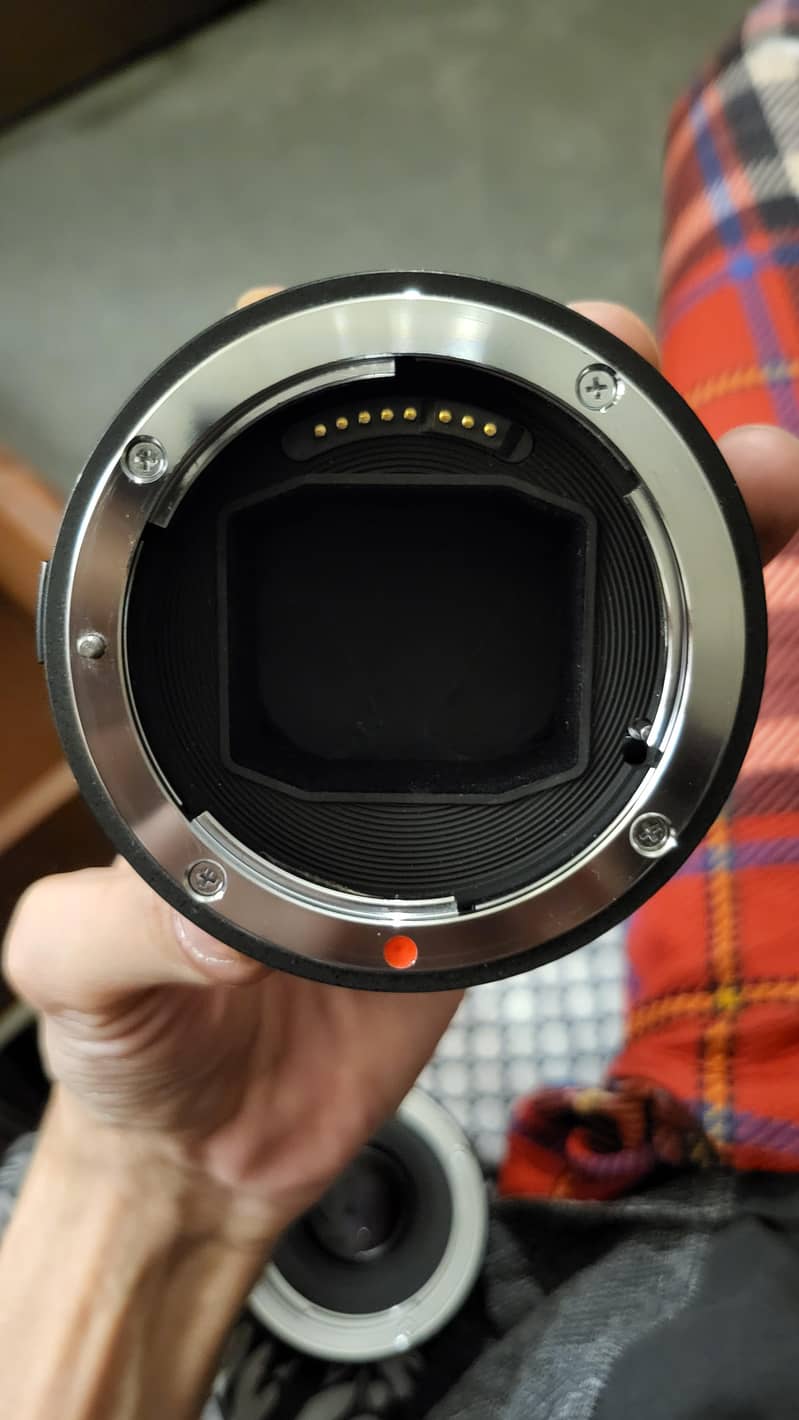 Sigma MC11 E-Mount Converter 2