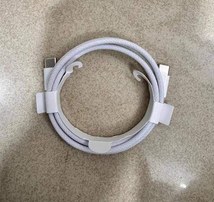 iphone 16 cable 2