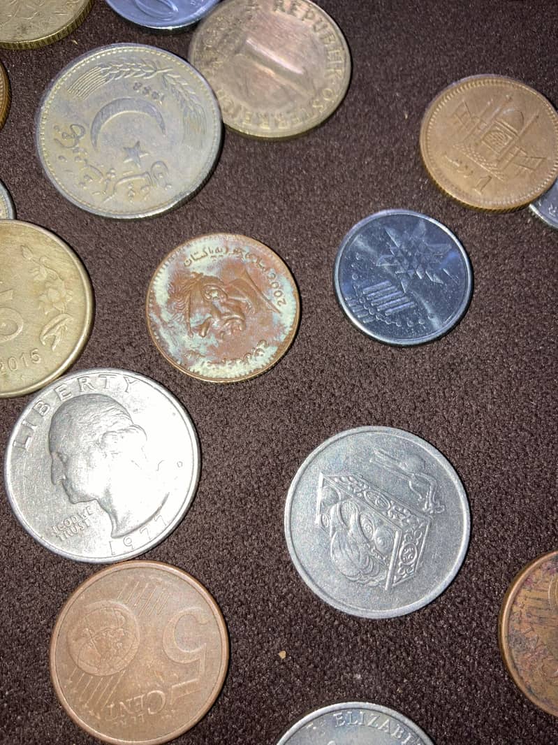 Old rare coins. 4
