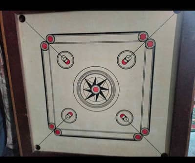 carrom board good condition