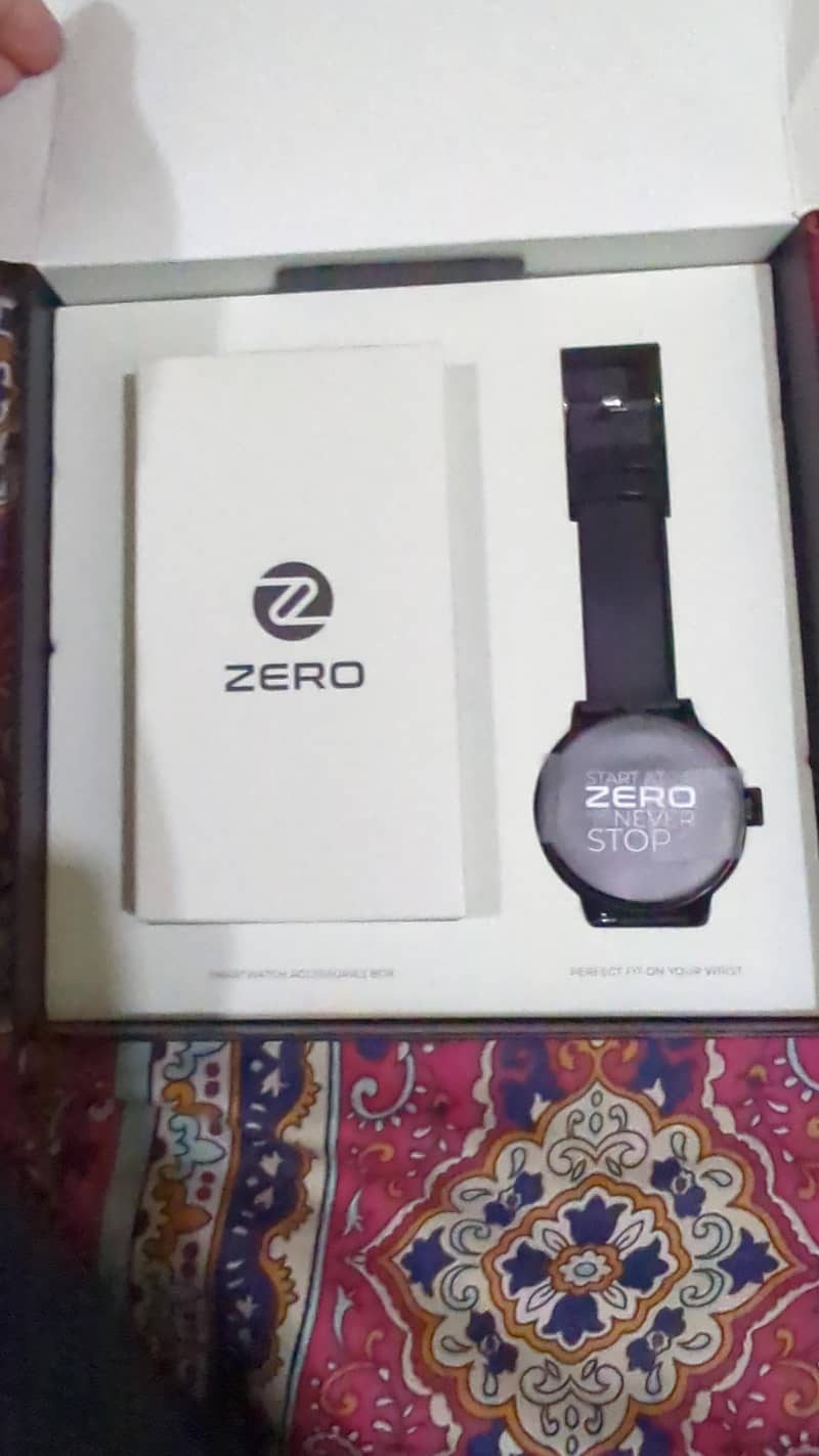 zero Luna smartwatch 1