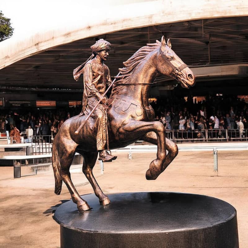 Markhor Ibex statue and sculpture 9