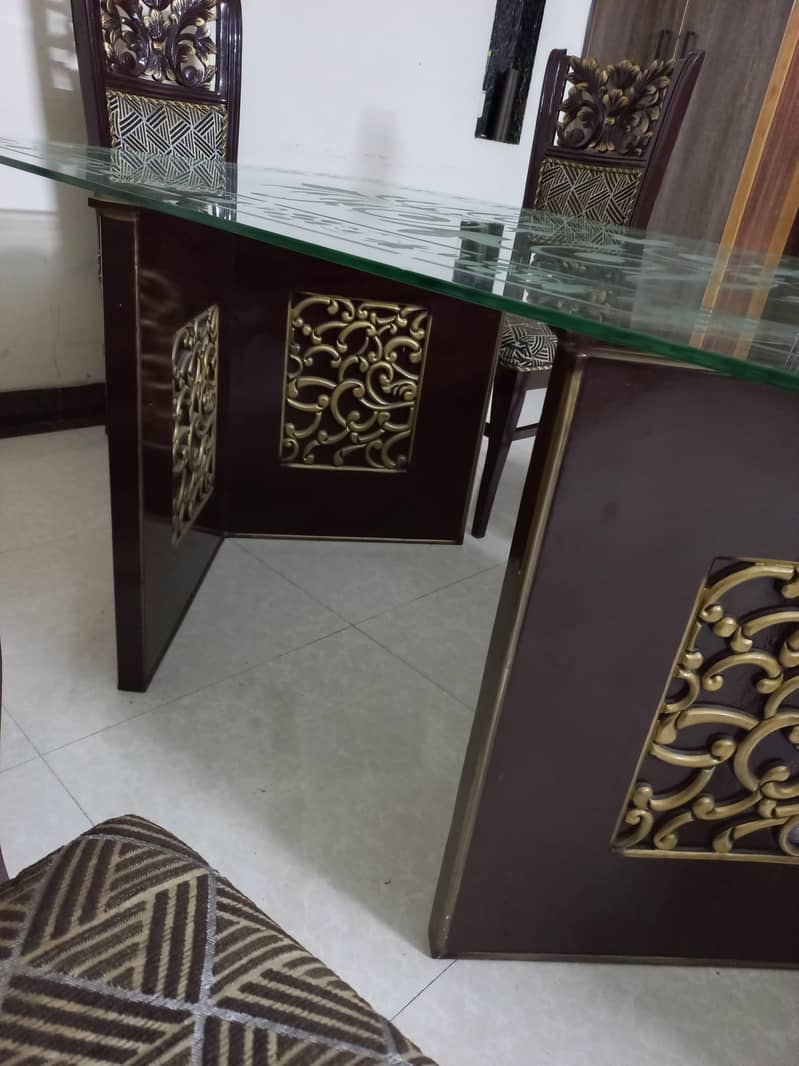 Dinning table 3