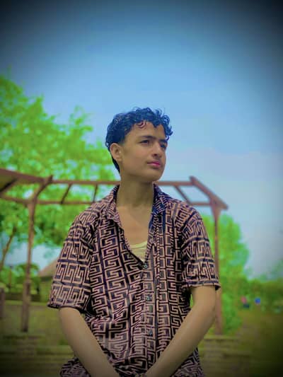 ساحل خان