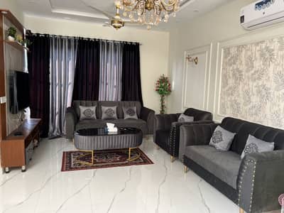 8.5 / 10 condition sofas