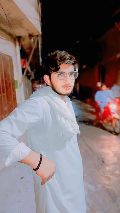 Huzaifa Khan