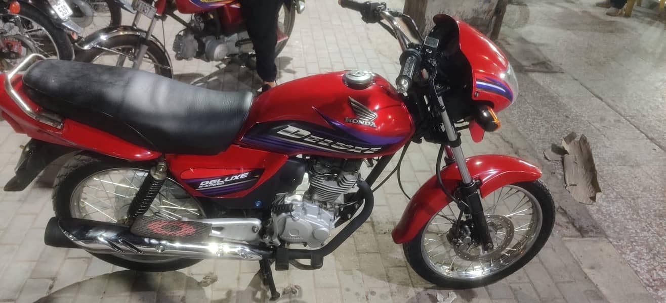 125cc Bikes Honda 125 Deluxe Olx Used Honda CG 125 Deluxe 2016 - Main Image
