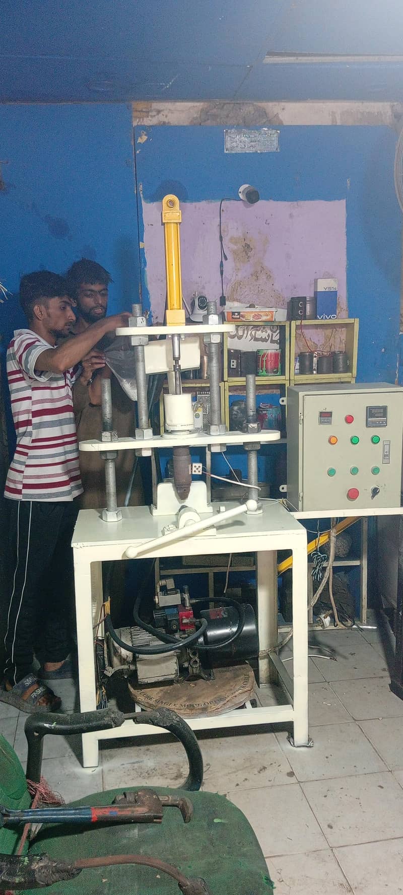 data cable molding machine aetup 2
