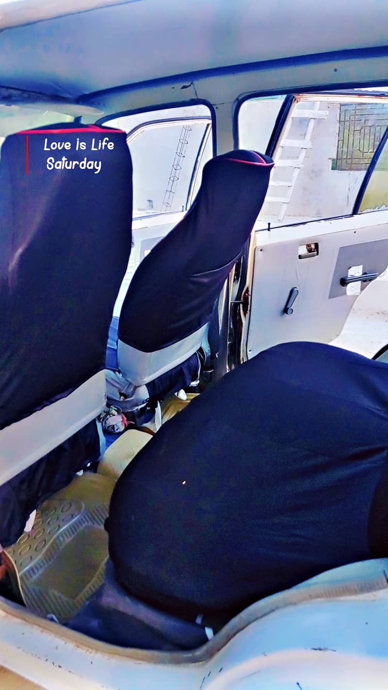 سو فیصد جینون 1998 ماڈل مہران کار براے فروخت اٹک 17