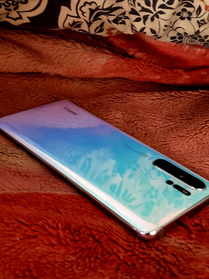 Huawei P30 Pro ultra camera sim working life time - Mobile Phones ...