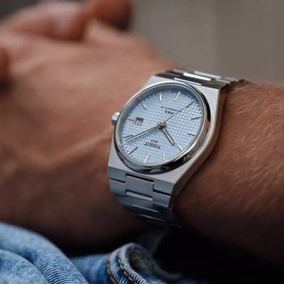 Gucci Movado Tissot mens and womens branded original watches available