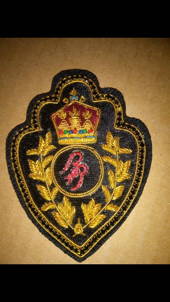 embroidery badge 0