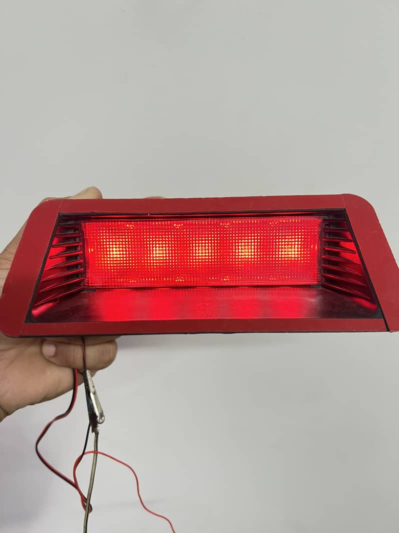 Universal break light 0