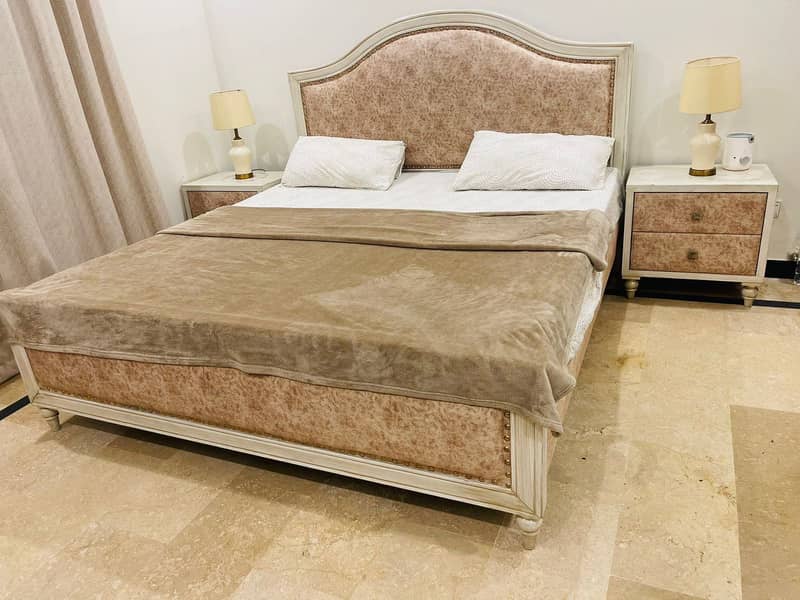 Bedset  / Bedroom / Bed 0