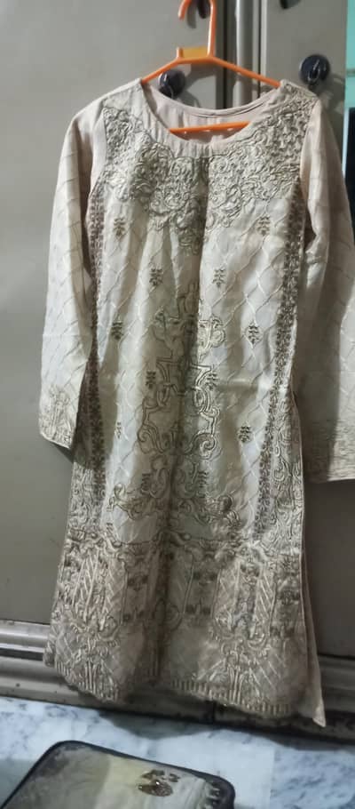 3 pcs suit h georgat type ka suit h