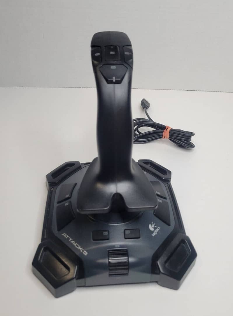 Logitech ATTACK 3 JOYSTICK 0