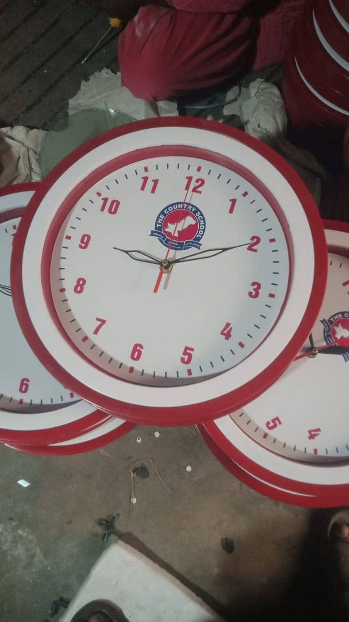 Stylish Wall Clocks 8