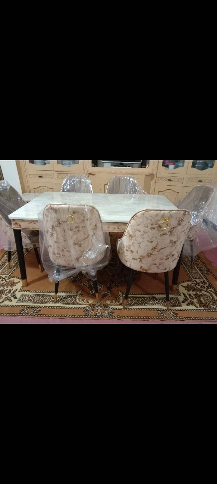 6 seater Dining table 5