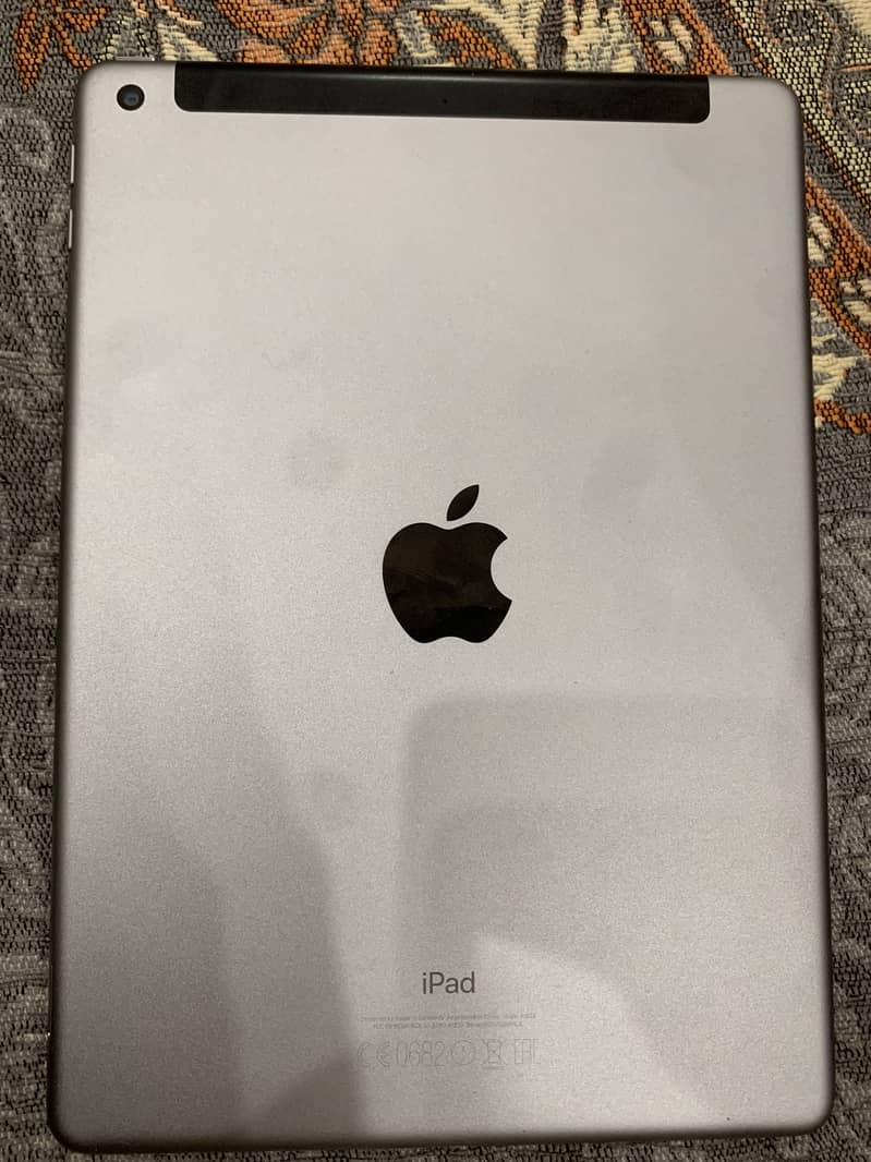 Apple iPad 0