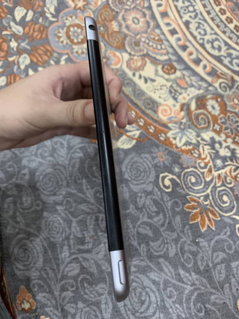 Apple iPad 2
