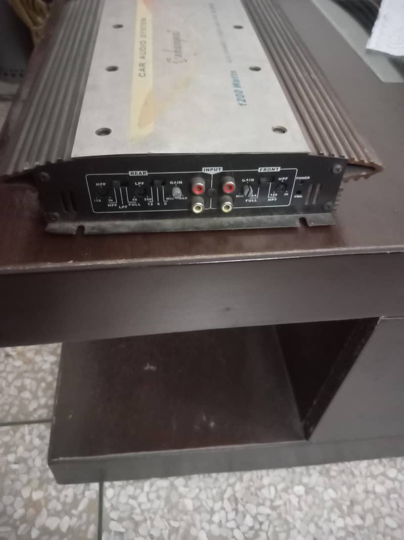 Amplifier And Boofer 2