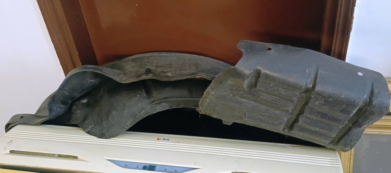 Corner Boots and Mud flaps 10