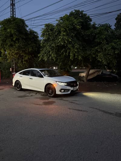 Civic x available with driver