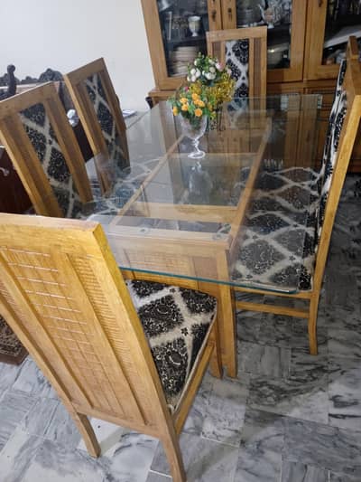 Modren wooden Dinning Table/Classic family Dining Table/6_ seater