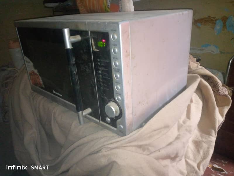 Dawlance microwave 1