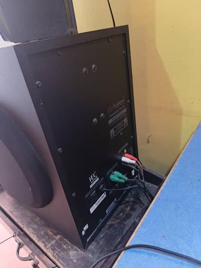 Rainbow R30 - Speakers - 1106344252