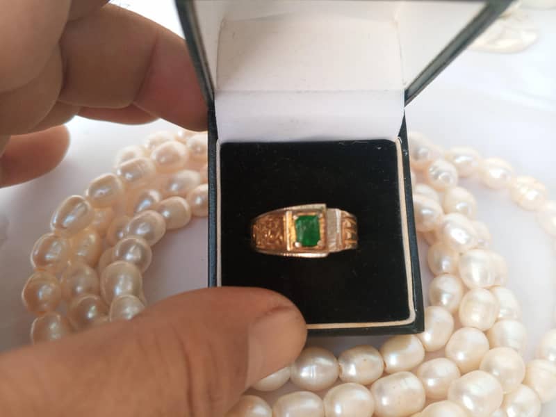 emerald ring 2