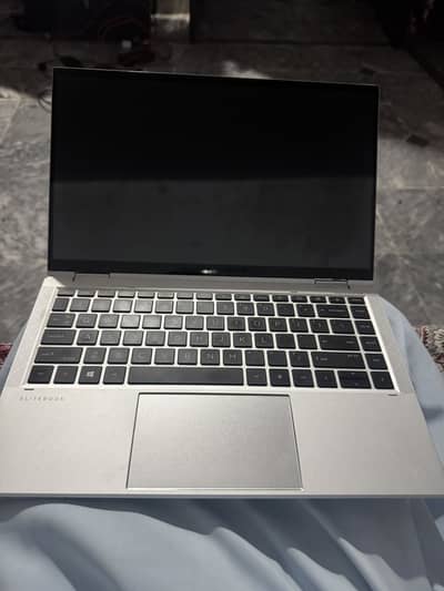 HP Elitebook G7 1040 I7 x360