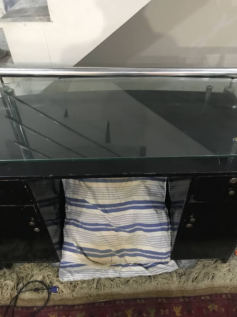 Office table /study table/gaming table 1